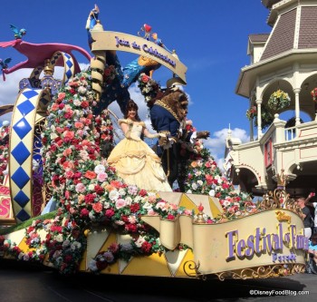 Magic Kingdom Festival of Fantasy Parade (2)