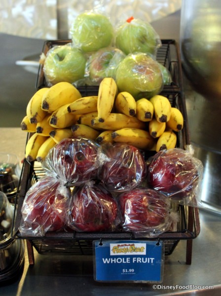 Redd Rockett's Pizza Port Fresh Fruit