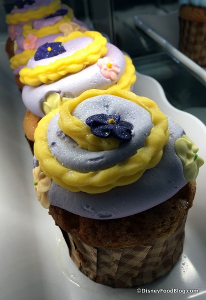 Rapunzel Cupcakes for Gone Mad Party