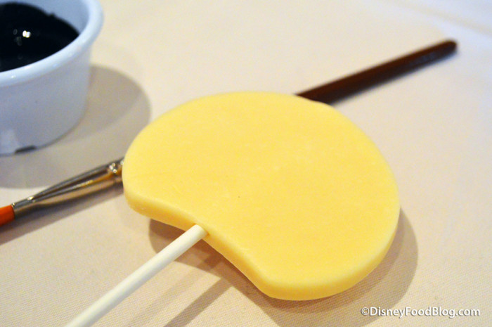 Mickey's ear pre-color