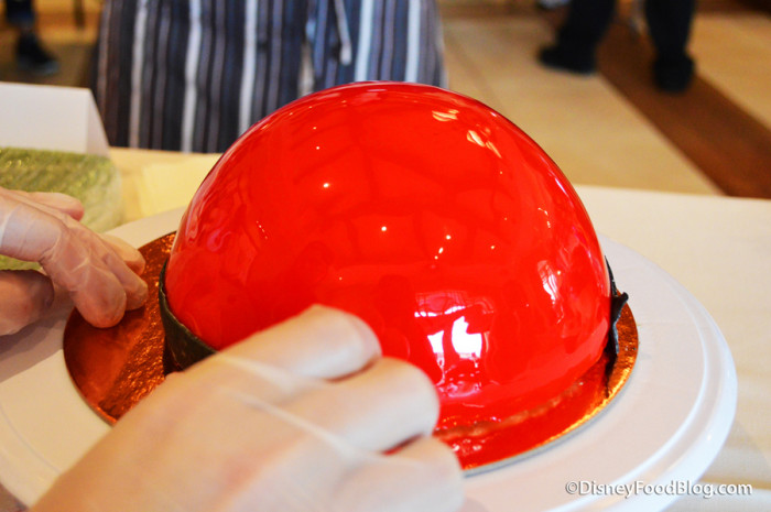 Applying Fondant Roll