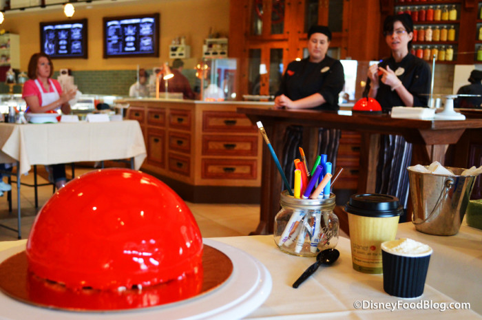 Cake Decorating at Amorette's