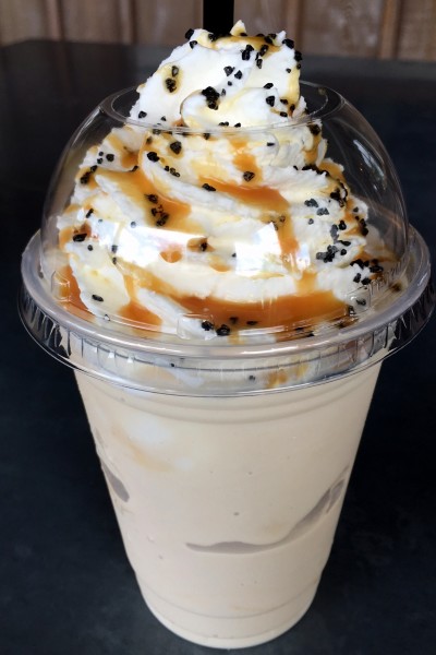 Salted Caramel Shake at D-Luxe Burger