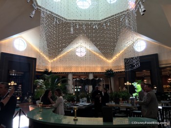 Dolphin Hotel Phins Lobby Bar-1