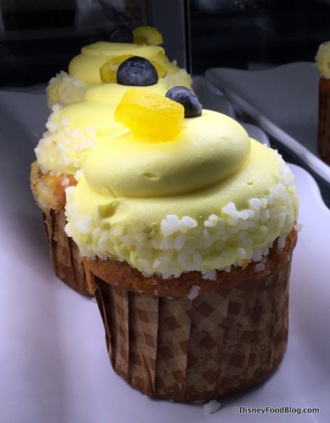 Lemon Blueberry Cupcake