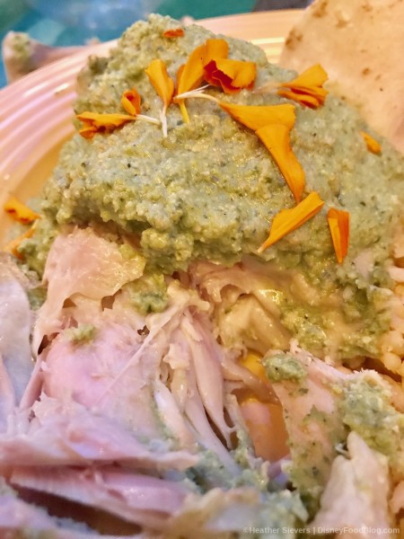 Interior of Mole Verde con Pollo