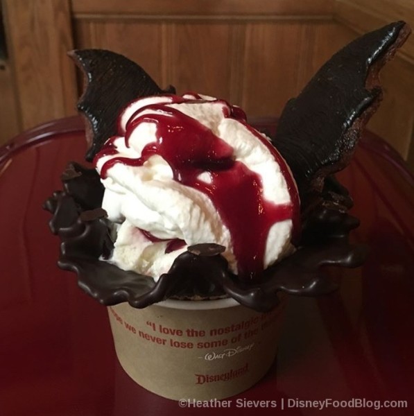 Bat Wing Sundae