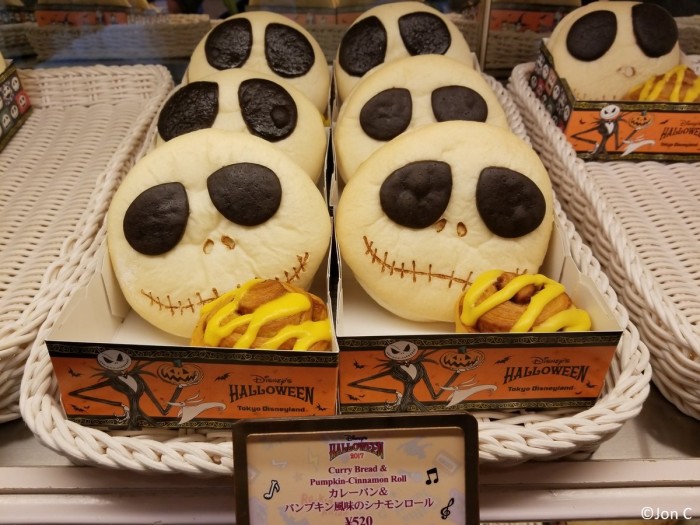 Super cool Jack Skellington food!