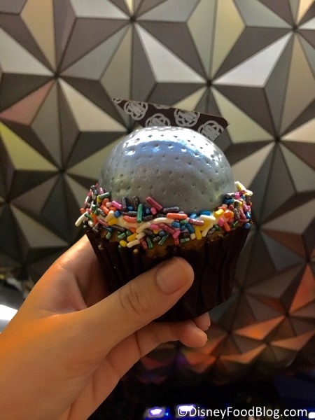 Epcot 35th anniversary cupcake