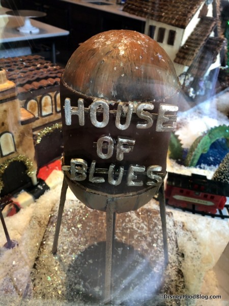 Gingerbread Display at Amorette’s Patisserie