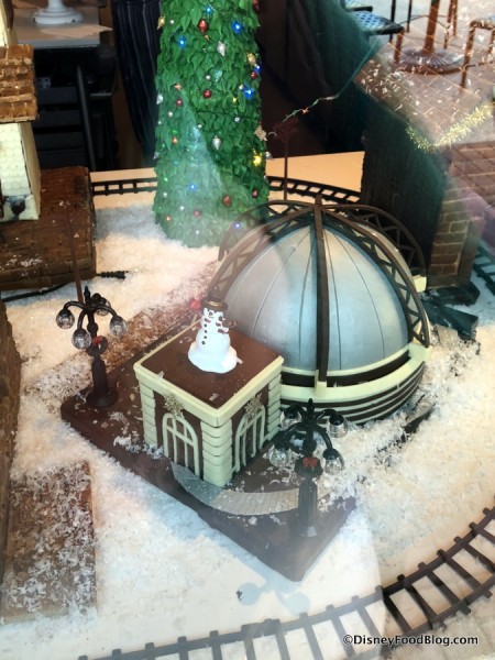 Gingerbread Display at Amorette’s Patisserie