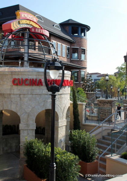 Enzo's Hideaway Tunnel Bar and Restaurant