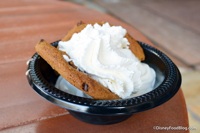 Storybook Treats' Cookie Sundae