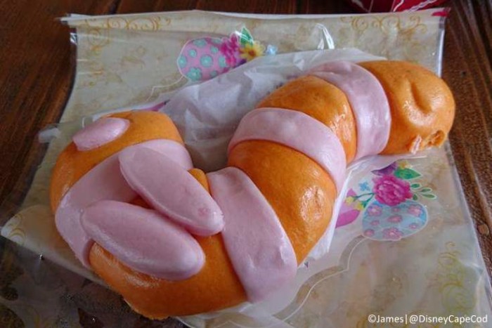 Love the spring colors! 