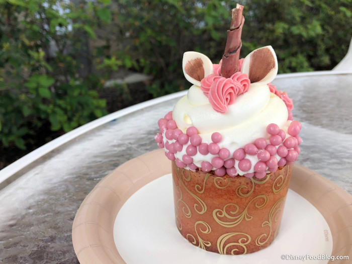 The Rose Gold Unicorn Cupcake at Gasparilla Island Grill