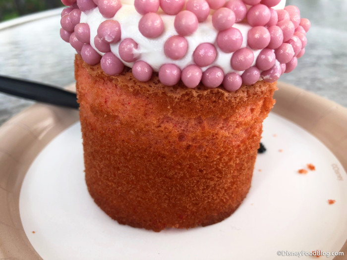 Rose Gold Sponge Cake