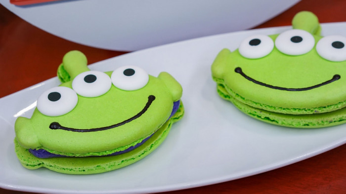 Alien Macarons ©Disney