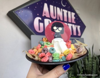 "No Capes, Just Crepes" Crepe Sundae