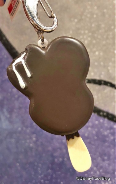Snack Keychain: Mickey Premium Bar