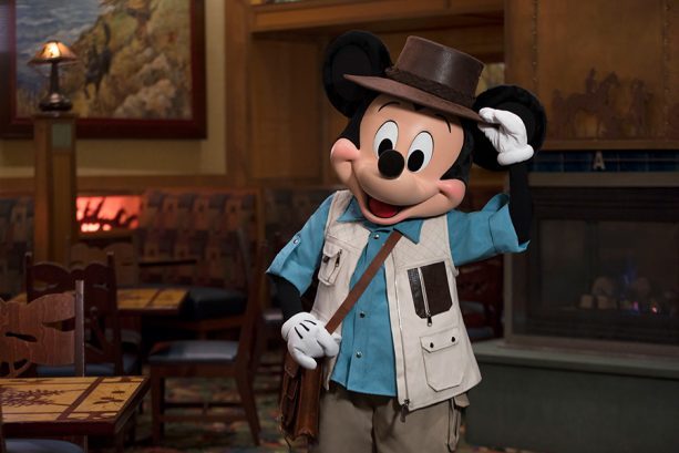 Mickey's Tales of Adventure Character Breakfast ©Disney