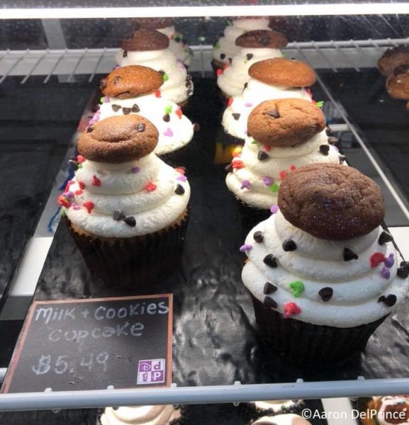 The cupcakes look deliciuos!