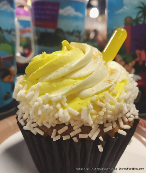 Dole Whip Cupcake with Sauce in Pipette
