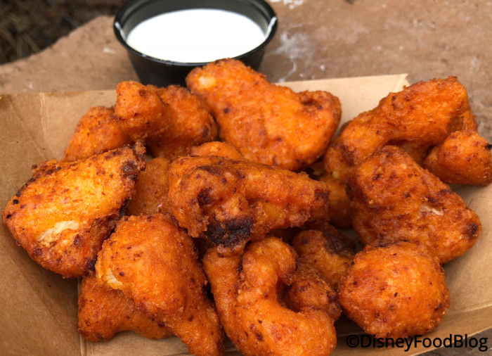 Cauliflower with Garlic Ranch Dipping Sauce