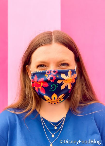 dfb-merch-au-revoir-face-mask